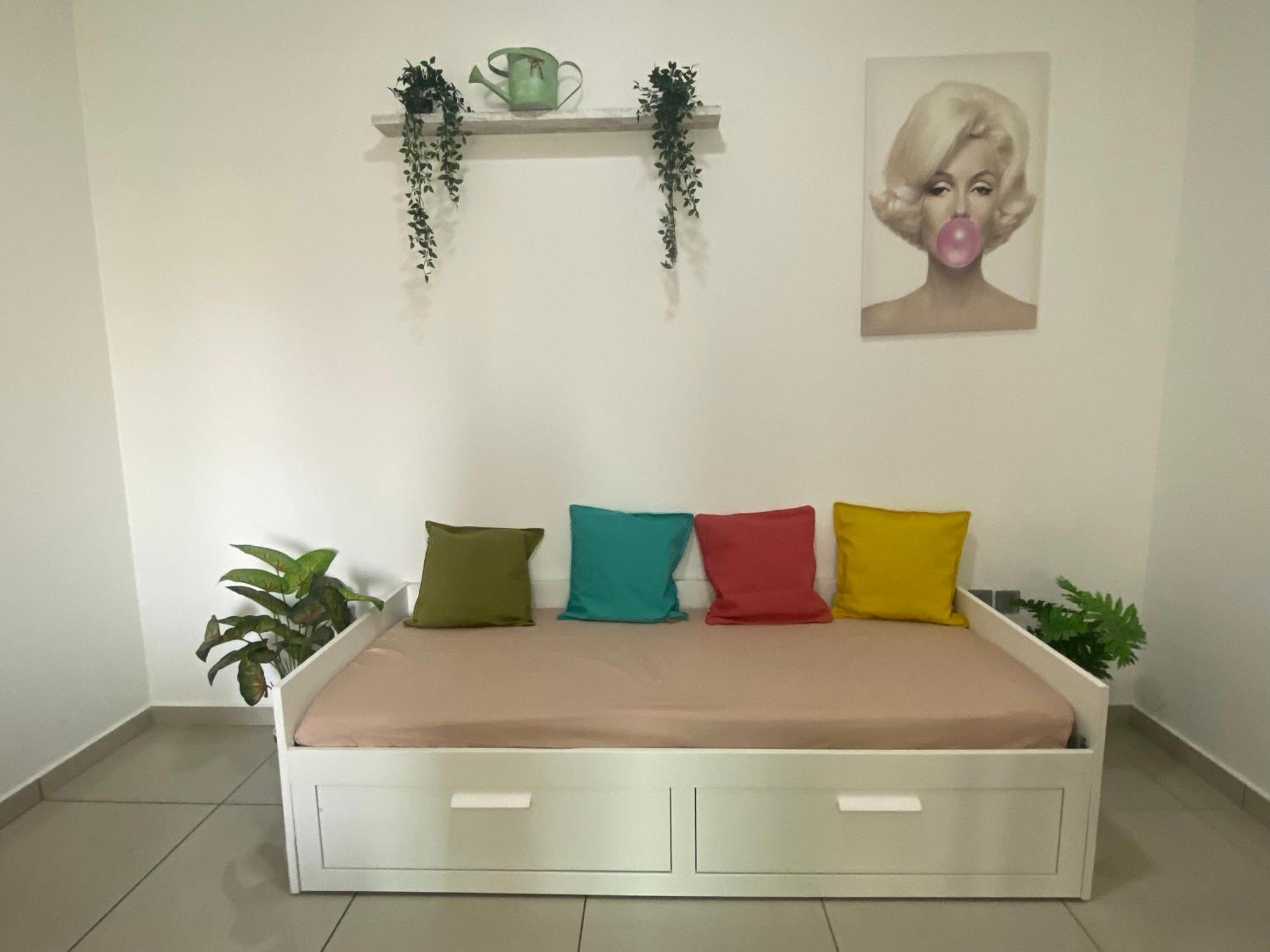 Lovely Marina Apartment Dubai