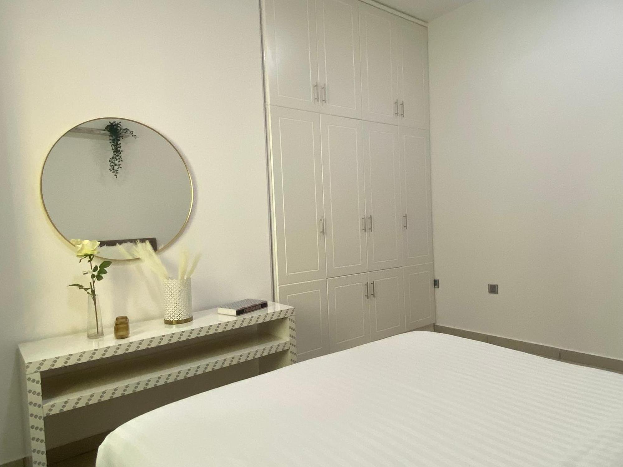 Apartment Lovely Marina Dubai