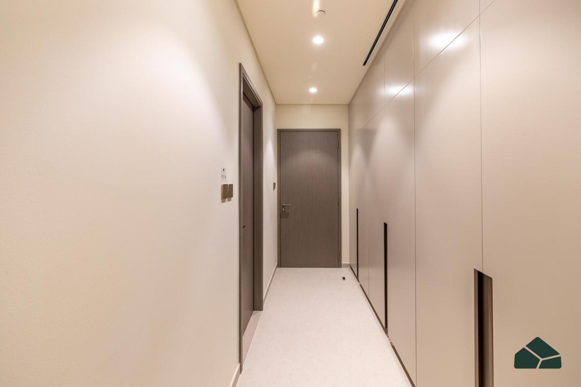 Grande Tranquil 2br Next To Opera By Bms Apartment Dubai