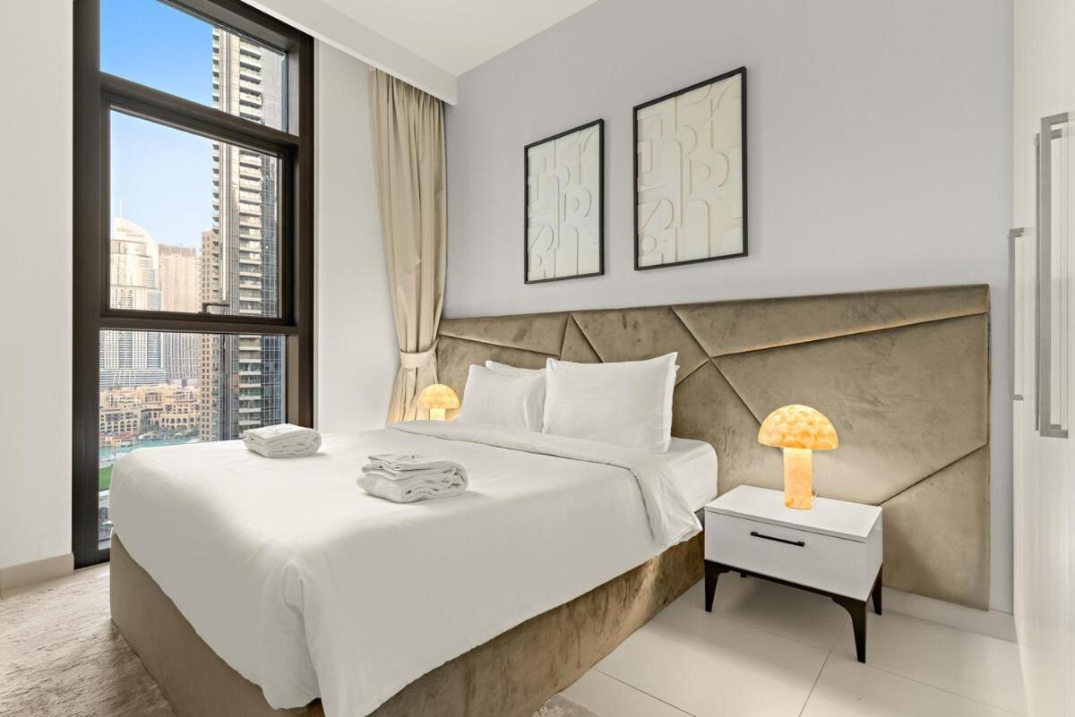 First Class 3br Luxurious Downtown Getaway Apartment