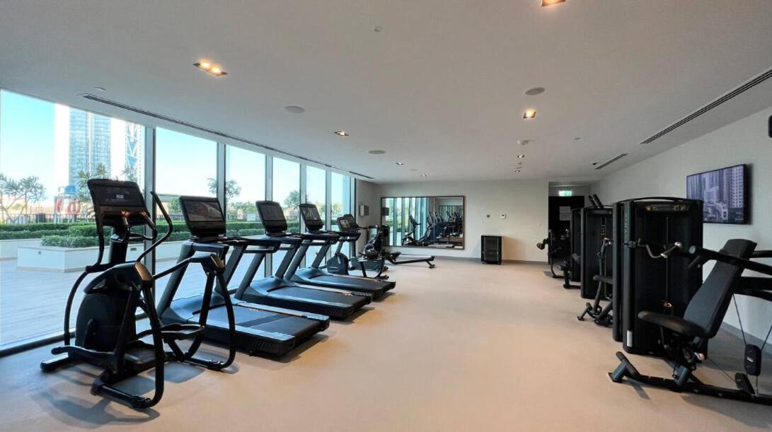 First Class 3br Luxurious Downtown Getaway Apartment *