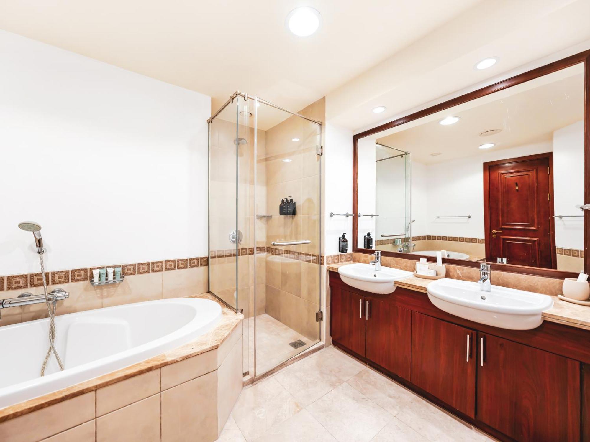 Apartment Palm Jumeirah Paradise At Fairmont *
