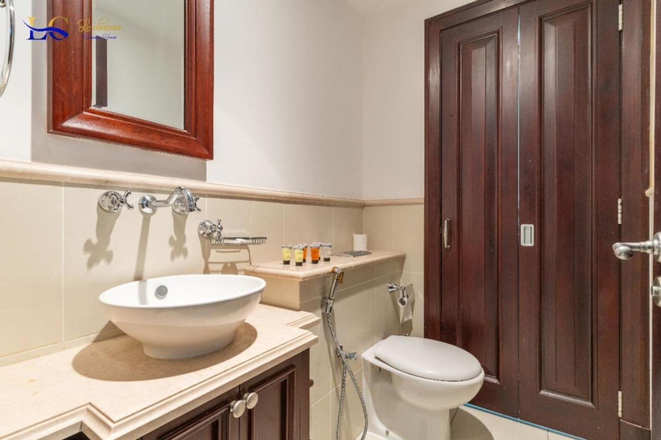 2bed At Zaafaran 2, Downtown * Dubai