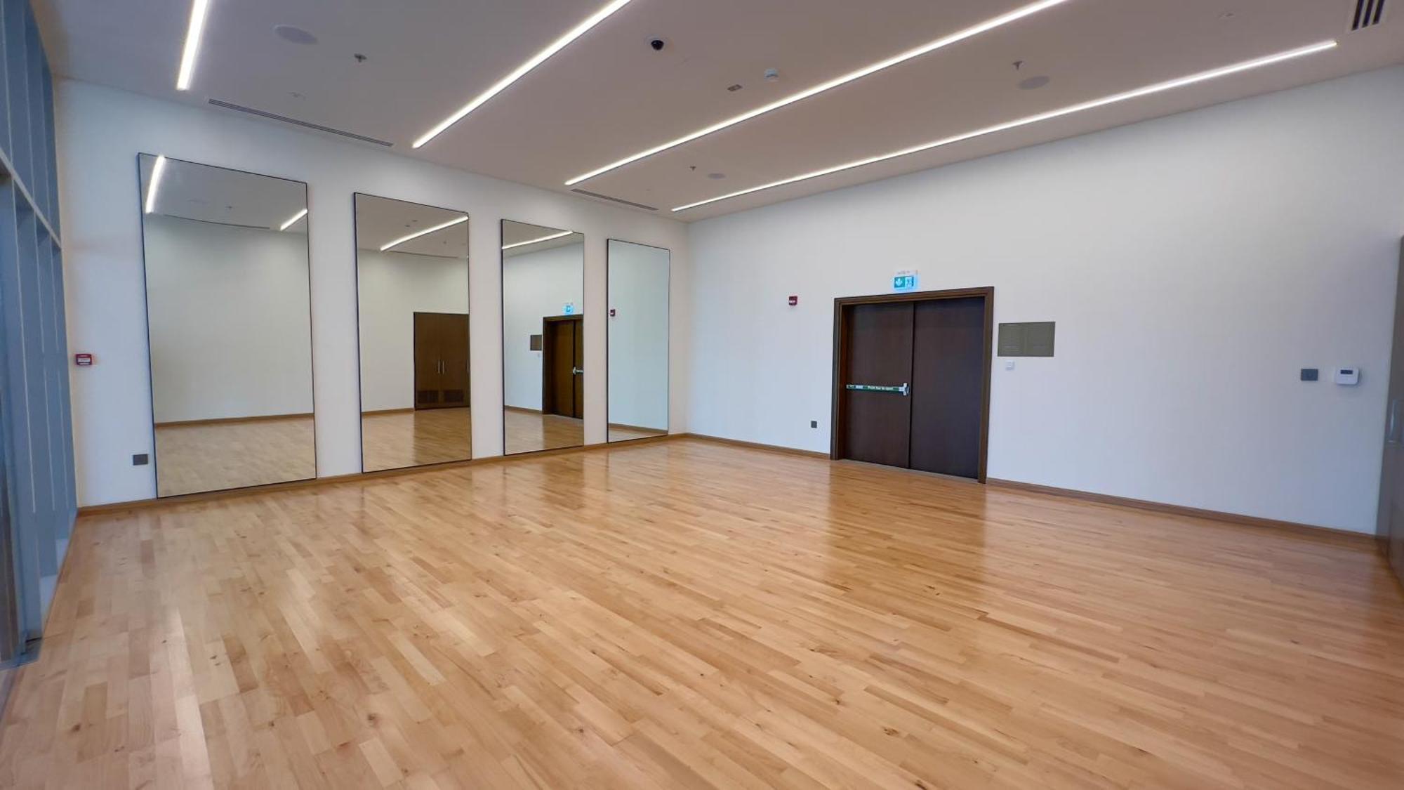 Luxury 3br Storage In Downtown *