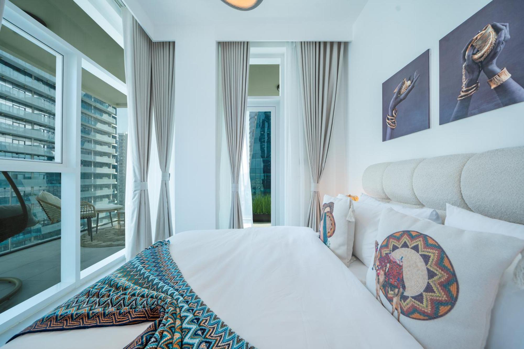 Sleek And Stylish 1-br Missoni Fully Furnished Apartment
