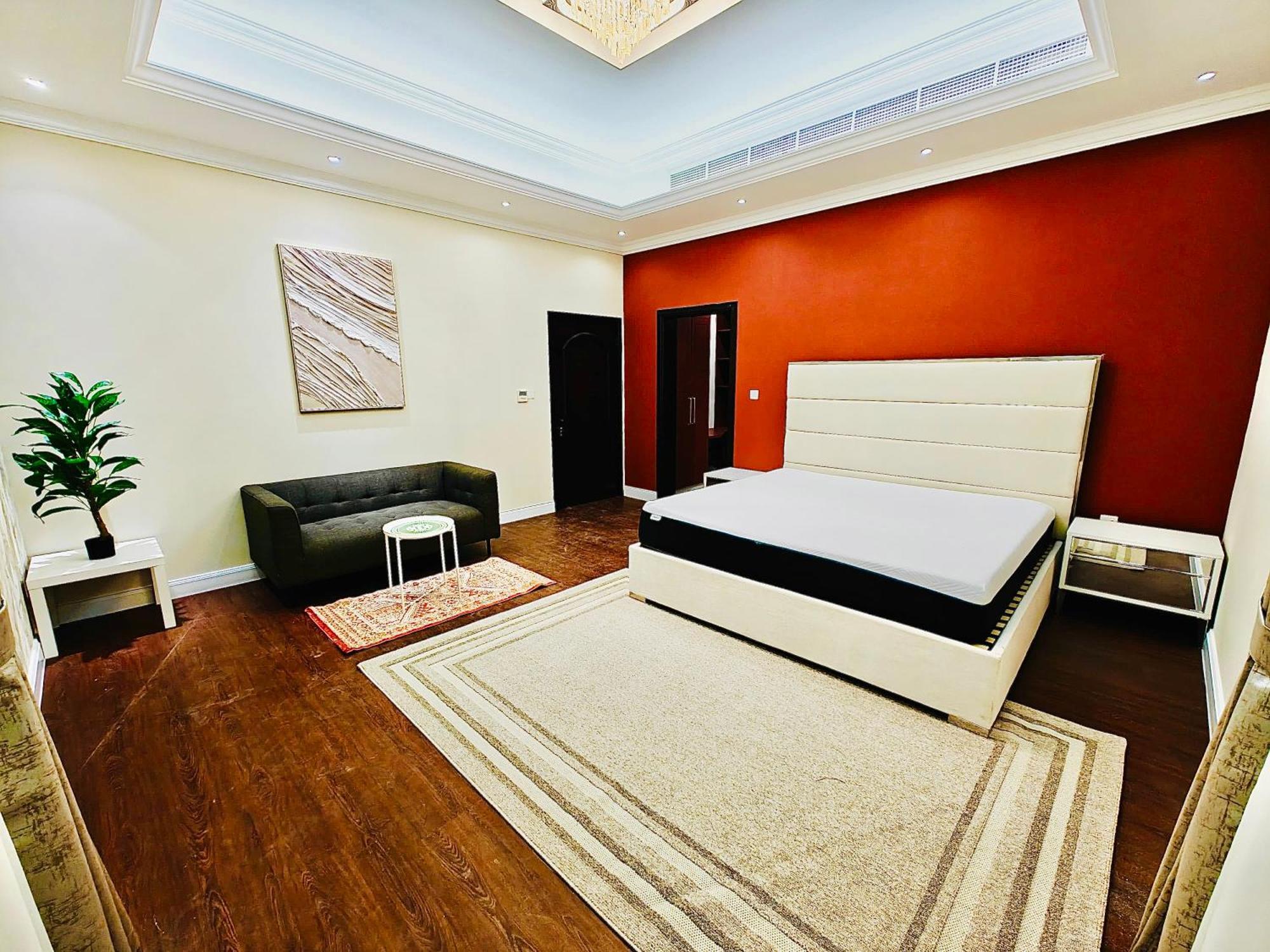 369 Stays- 5 Bedroom With Private Pool Villa
