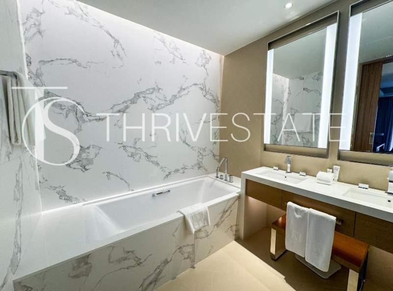 Luxury 2br Address Opera