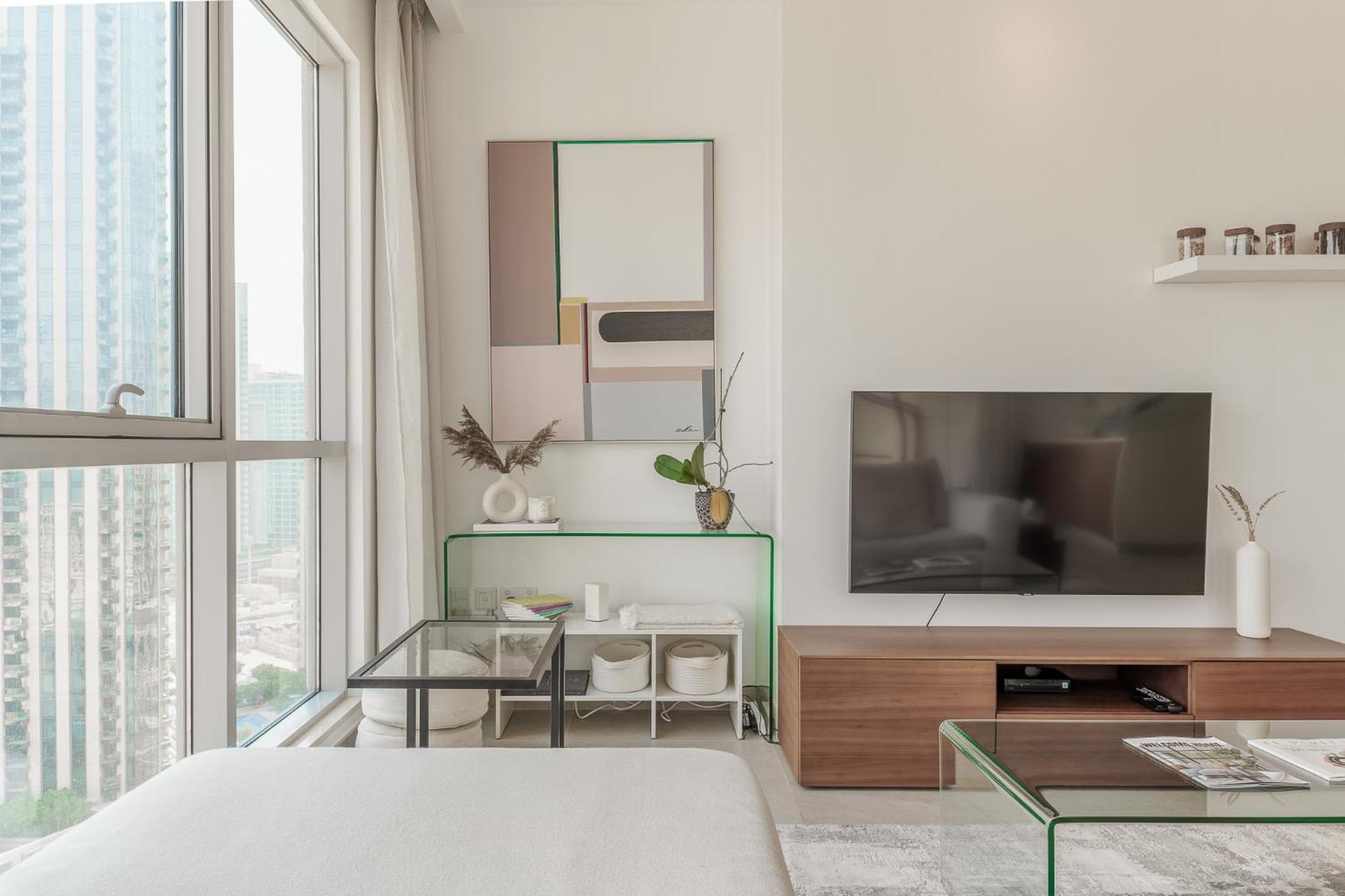 Apartment Prime Downtown 2br Retreat Dubai