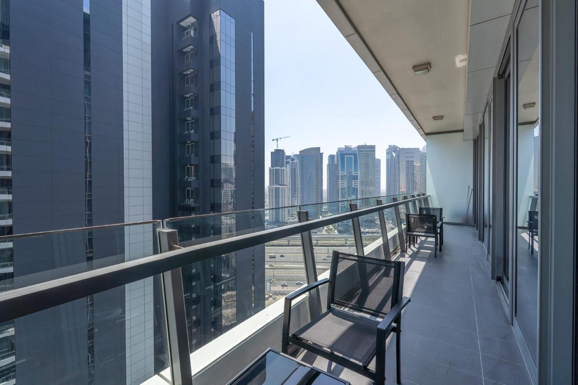 Apartment Contemporary 2-bedroom In Silverene *