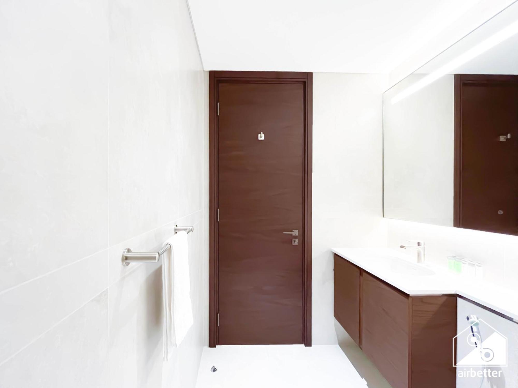 Modern 2b With Pool Acess Sobha Creek