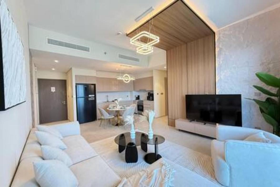 Likehome 5607gr 2-bhk With Burj Khalifa View In Downtown Apartment *