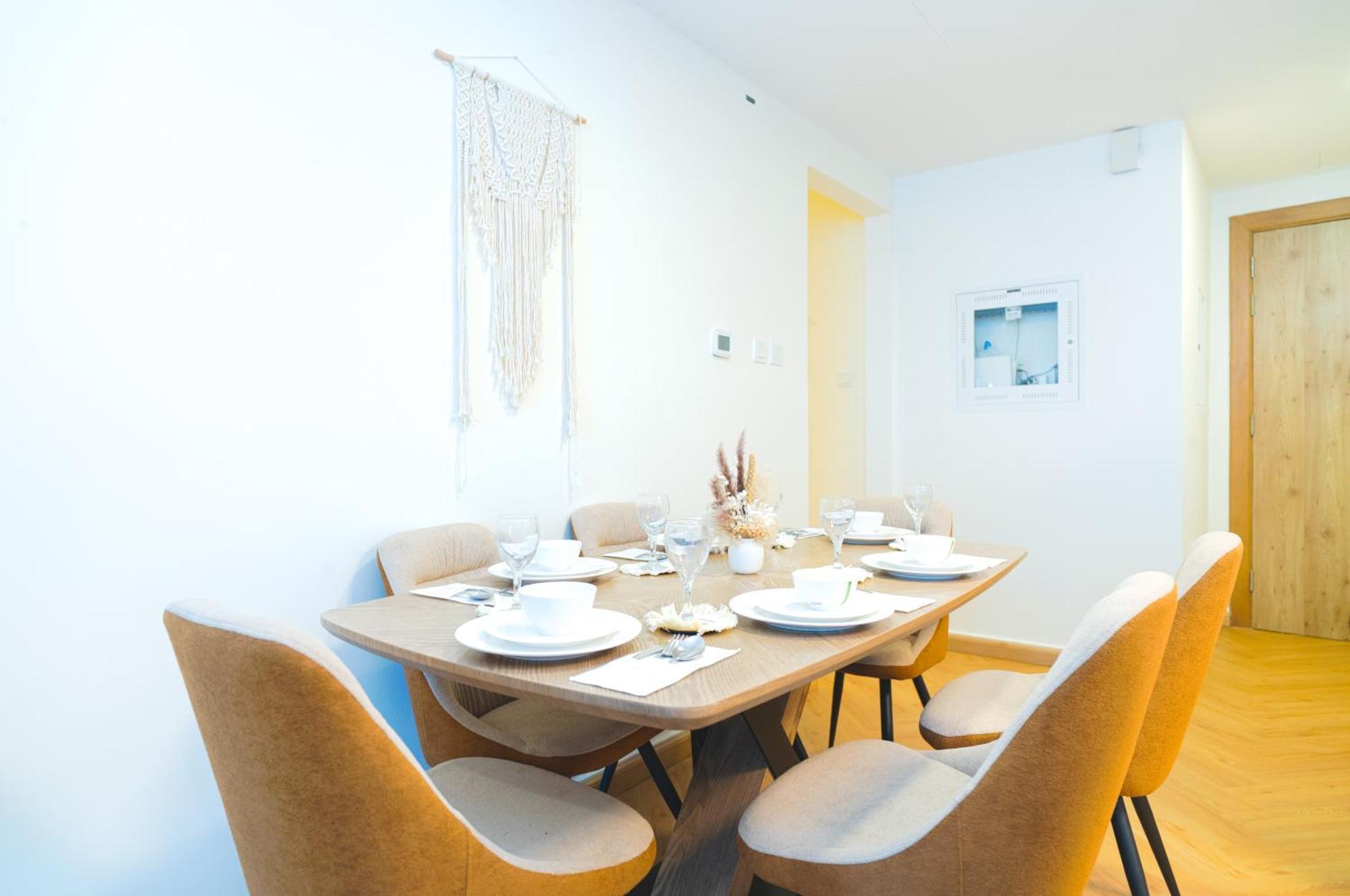 3Br Marina View Apartment In Jbr Close To Tram & Metro Apartment Dubai