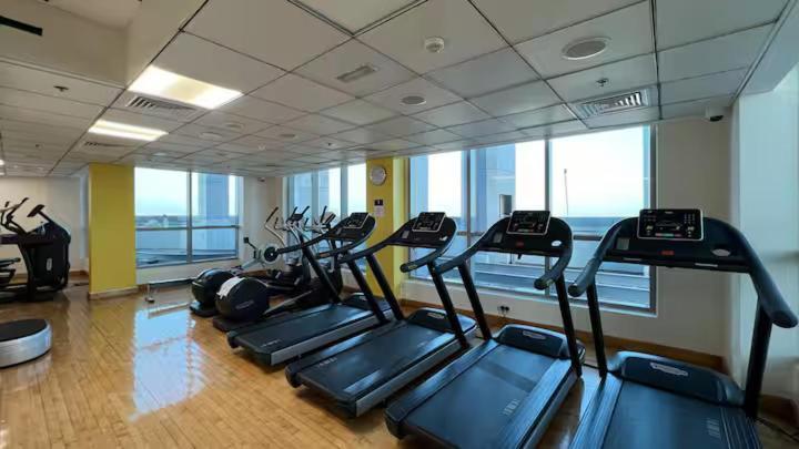 3Br Marina View Apartment In Jbr Close To Tram & Metro Dubai
