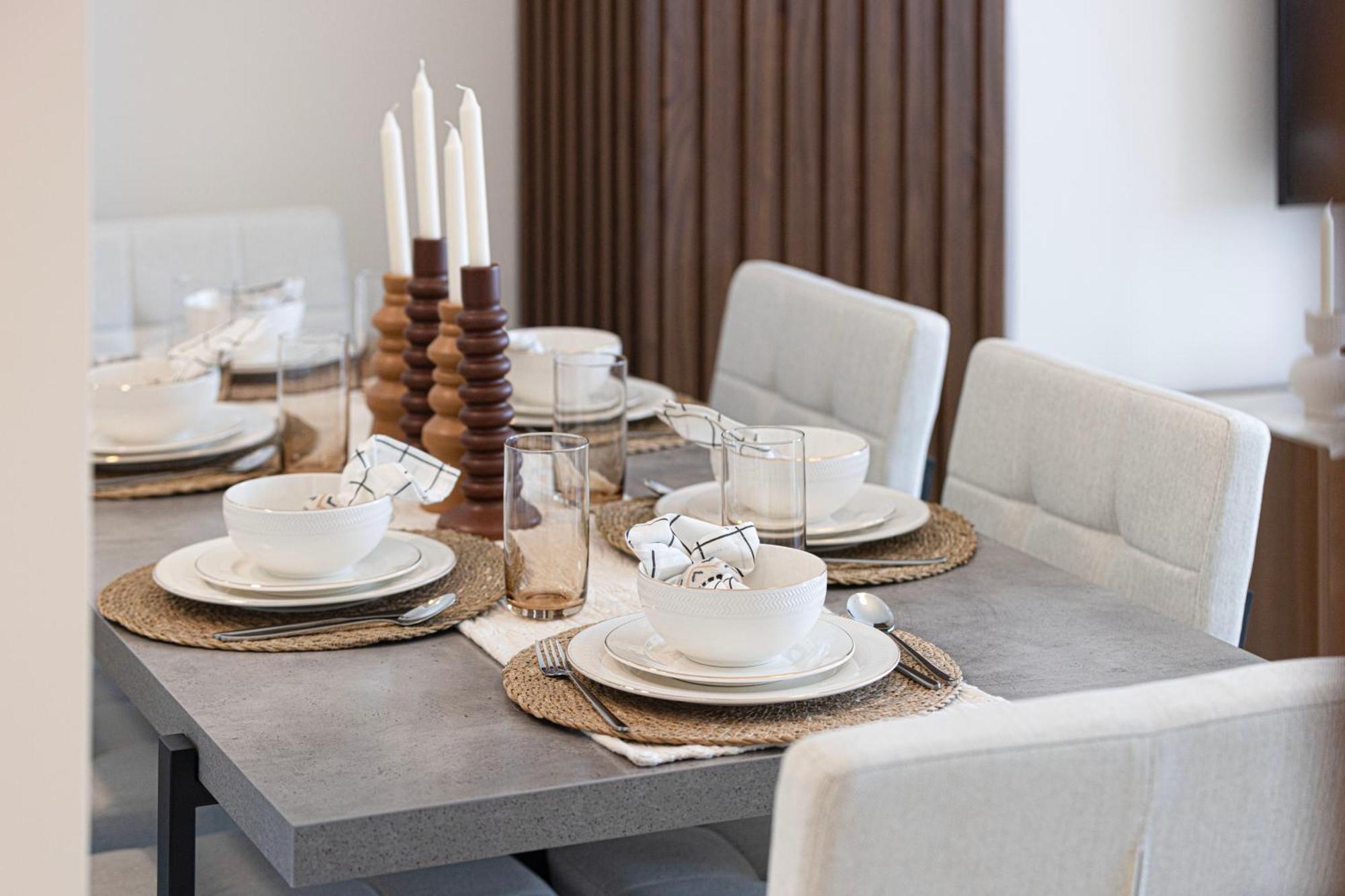 5 Star Amenities 10 Mins Downtown Kite Apartment Dubai