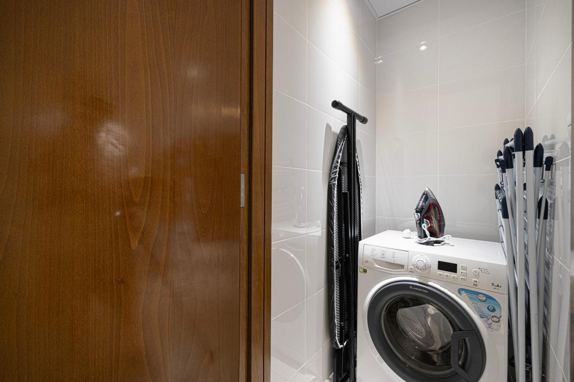 5 Star Amenities 10 Mins Downtown Kite * Dubai
