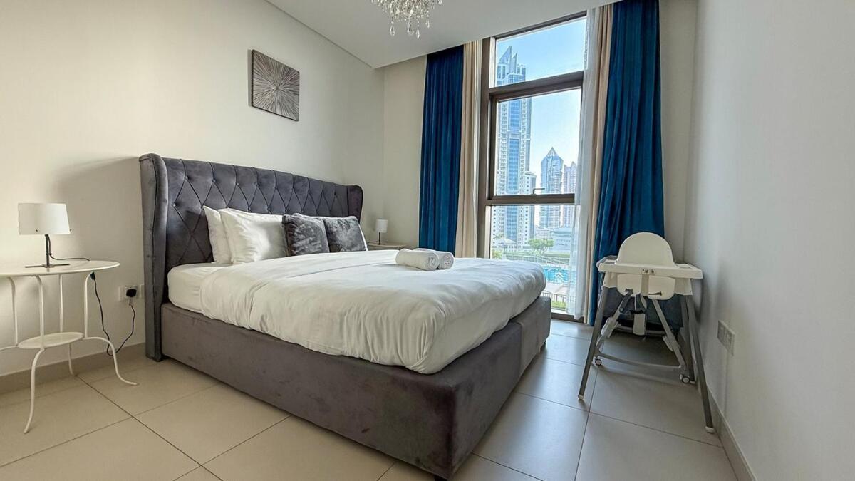 Apartment Tick - Burj Crown Luxury 2br W Balcony & Pool View Dubai
