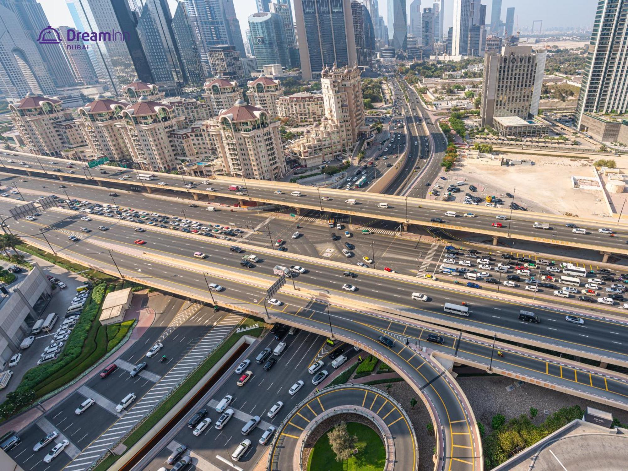Dream - Fashion Avenue Residences Formerly Address Mall Apartment Dubai