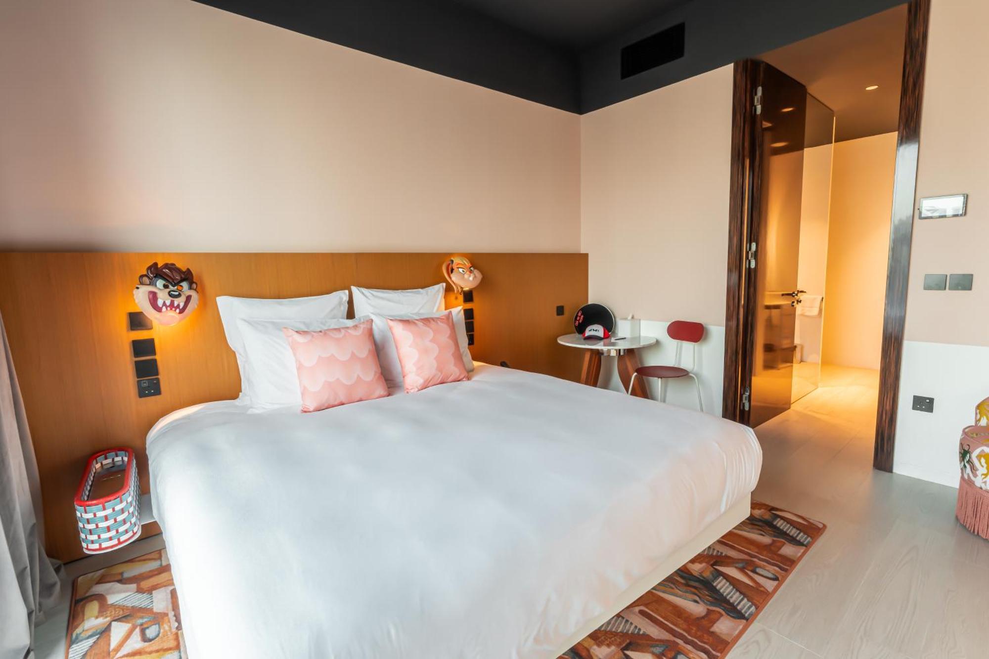 Mama Shelter Hotel 4*