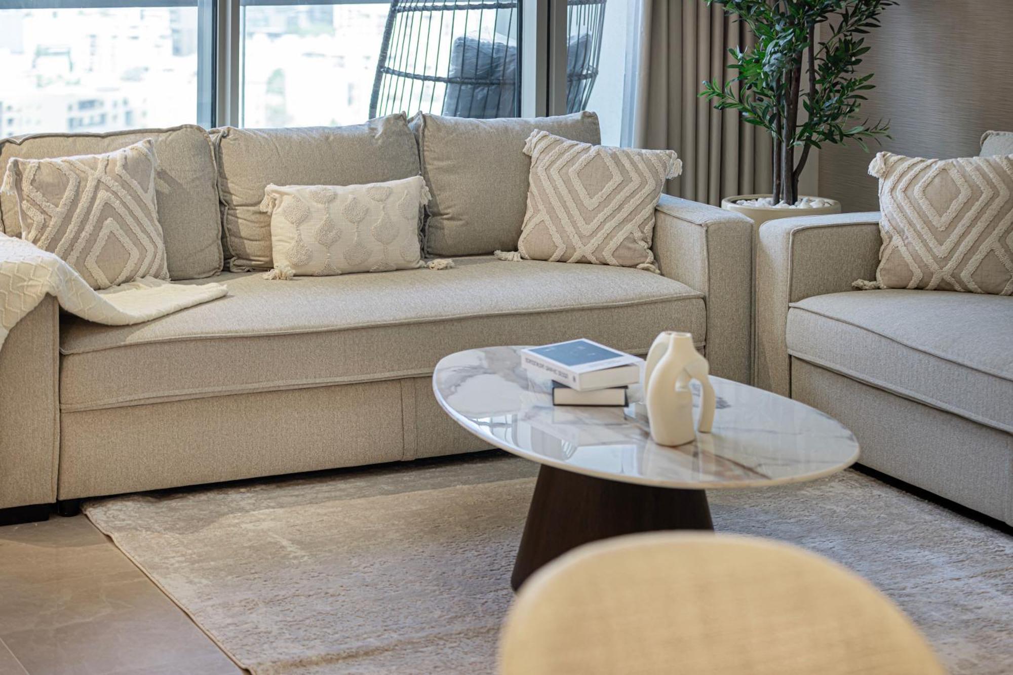 2br Burj & Fountain View 5 Mins To Mall Apartment *