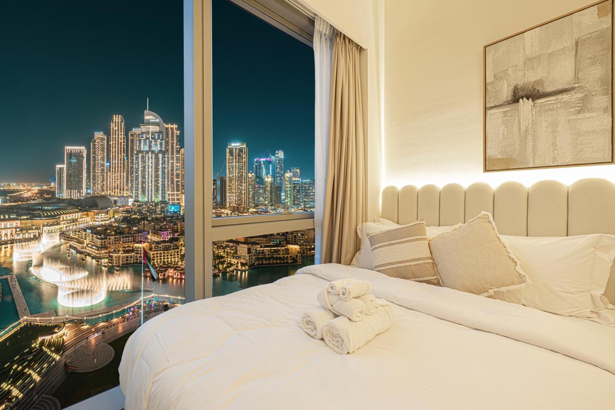 2br Burj & Fountain View 5 Mins To Mall Apartment *