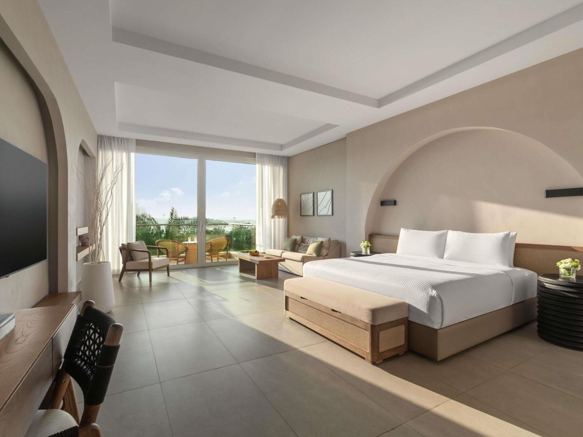 Rixos The Palm & 5*