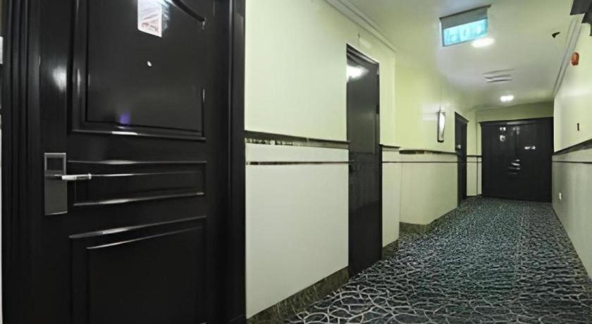 Eureka Hotel