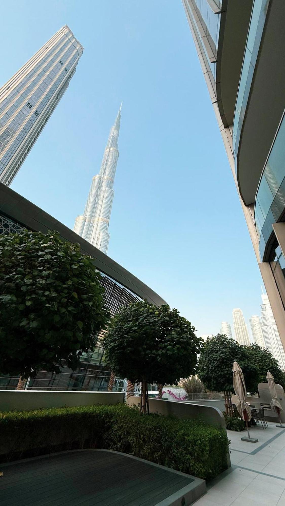 Skyhigh Luxury 2br Burj View Walk Mall *