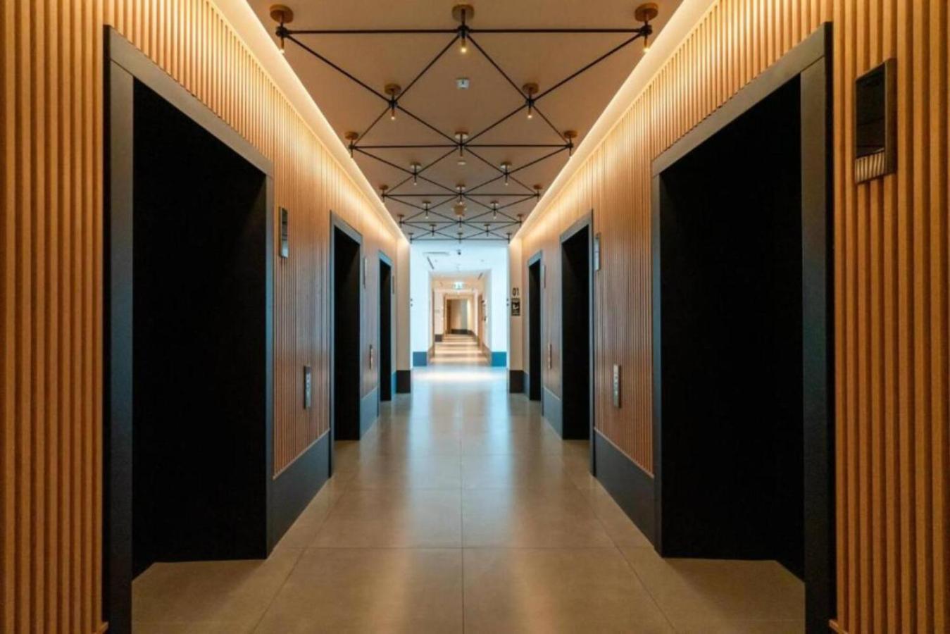 Seraya 2 - 4bdr - Including Amenities And Concierge Dubai