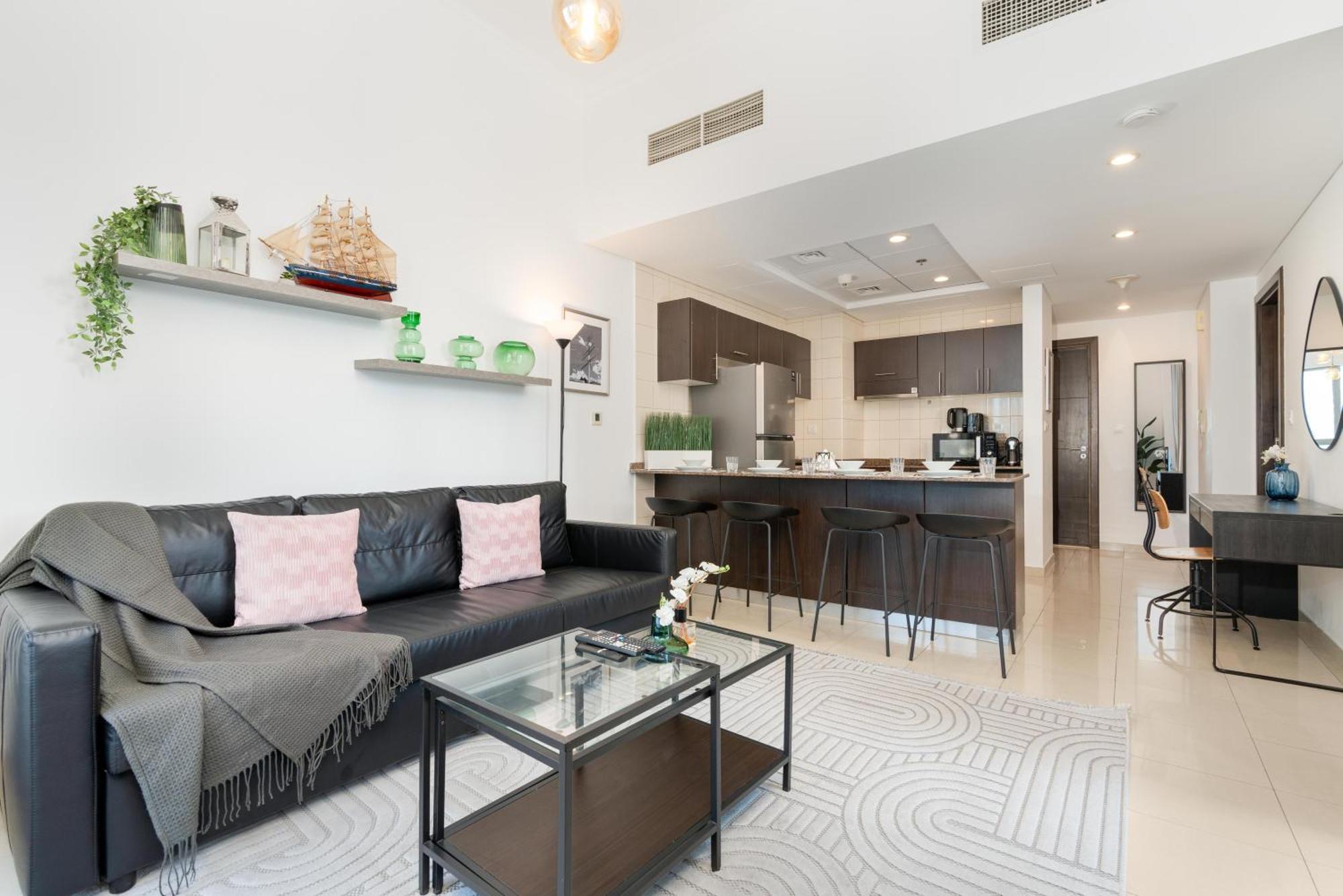 Apartment Ultimate 1 Bedroom Marina Views Location In The Heart Of Marina Perfect Vacation Near Marina Jbr Dubai
