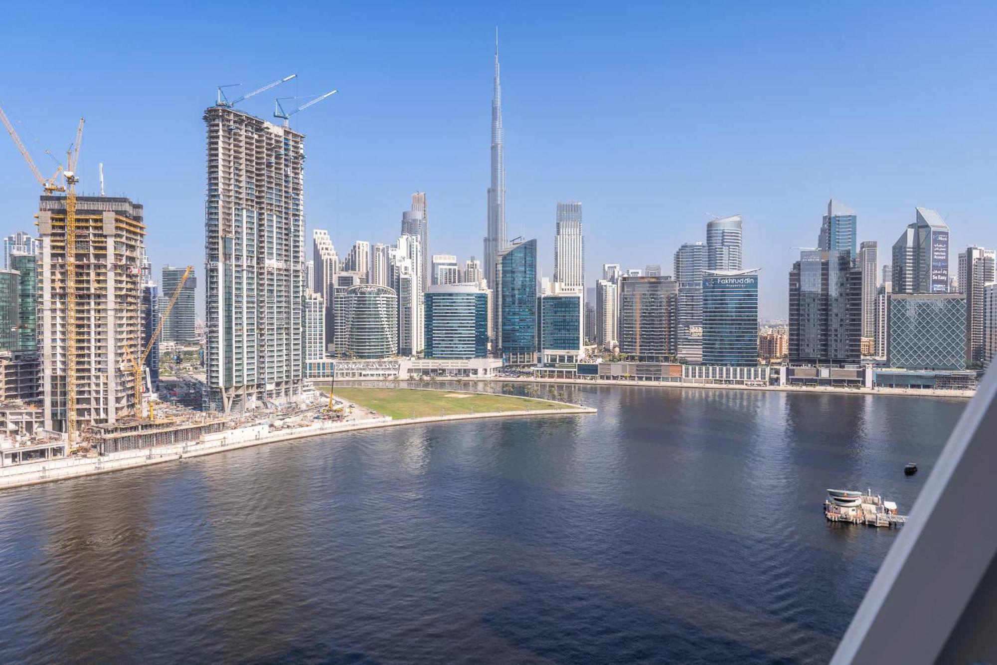 Spacious For 4 In The Heart Of Business Bay Apartment
