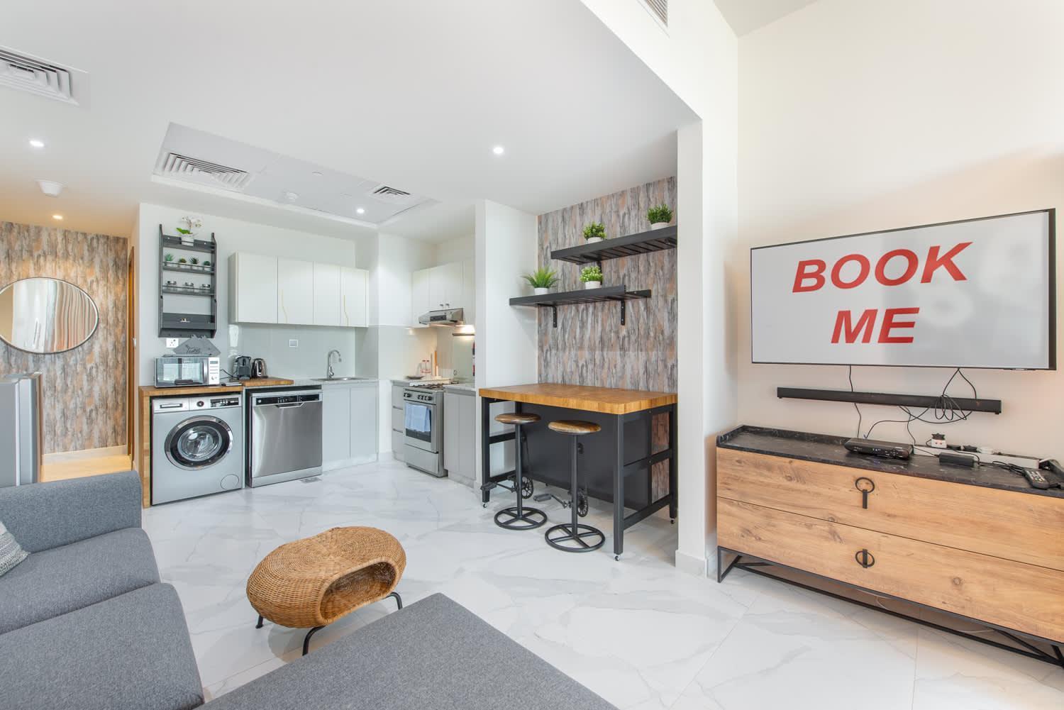 Spacious For 4 In The Heart Of Business Bay *