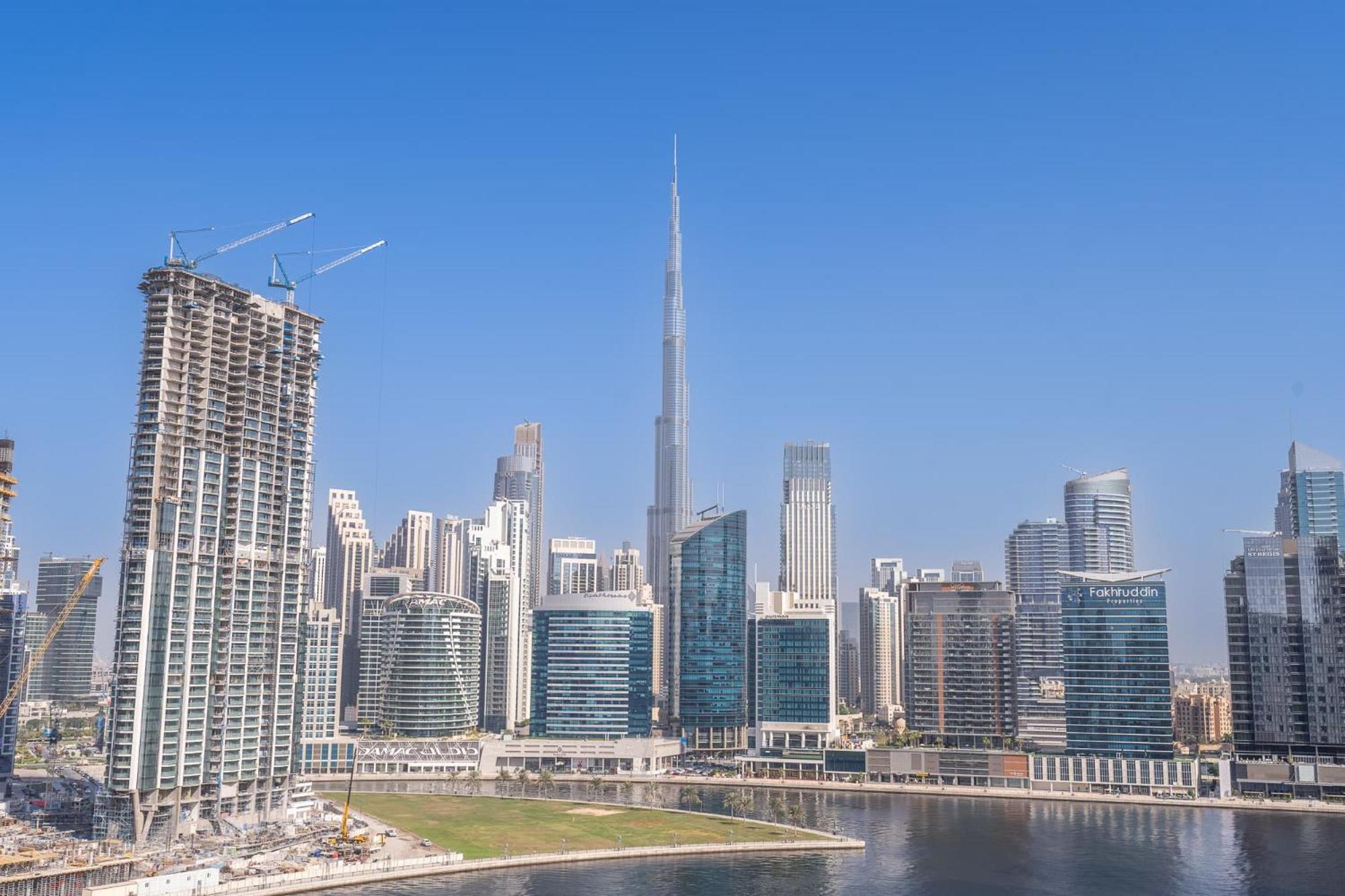 Apartment Spacious For 4 In The Heart Of Business Bay Dubai