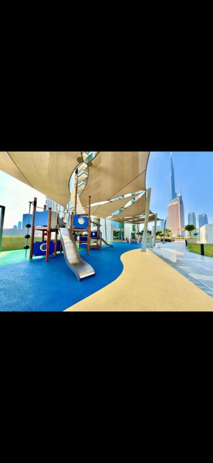 Downtown Views 2 - Burj Khalifa View * Dubai