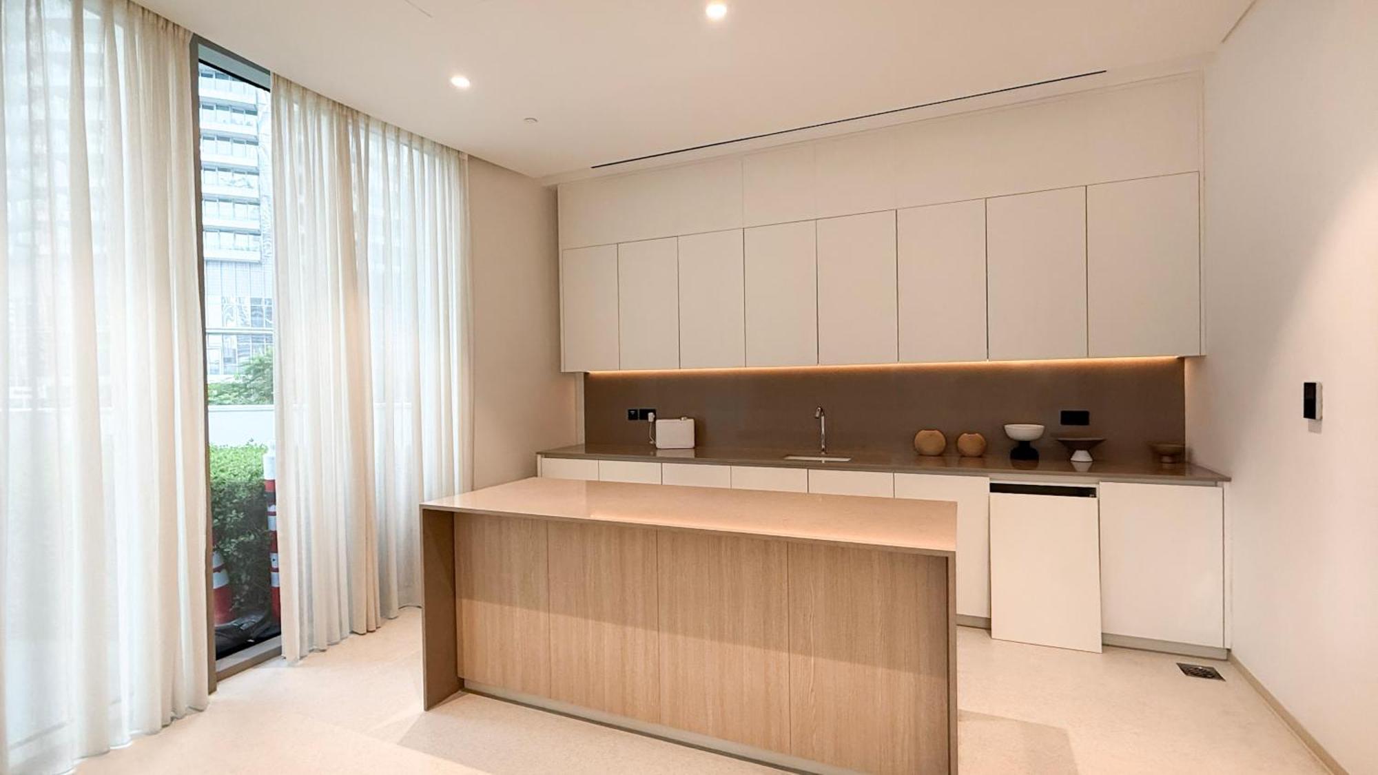 Apartment Skyhigh Luxury 2br Burj View Walk Mall *
