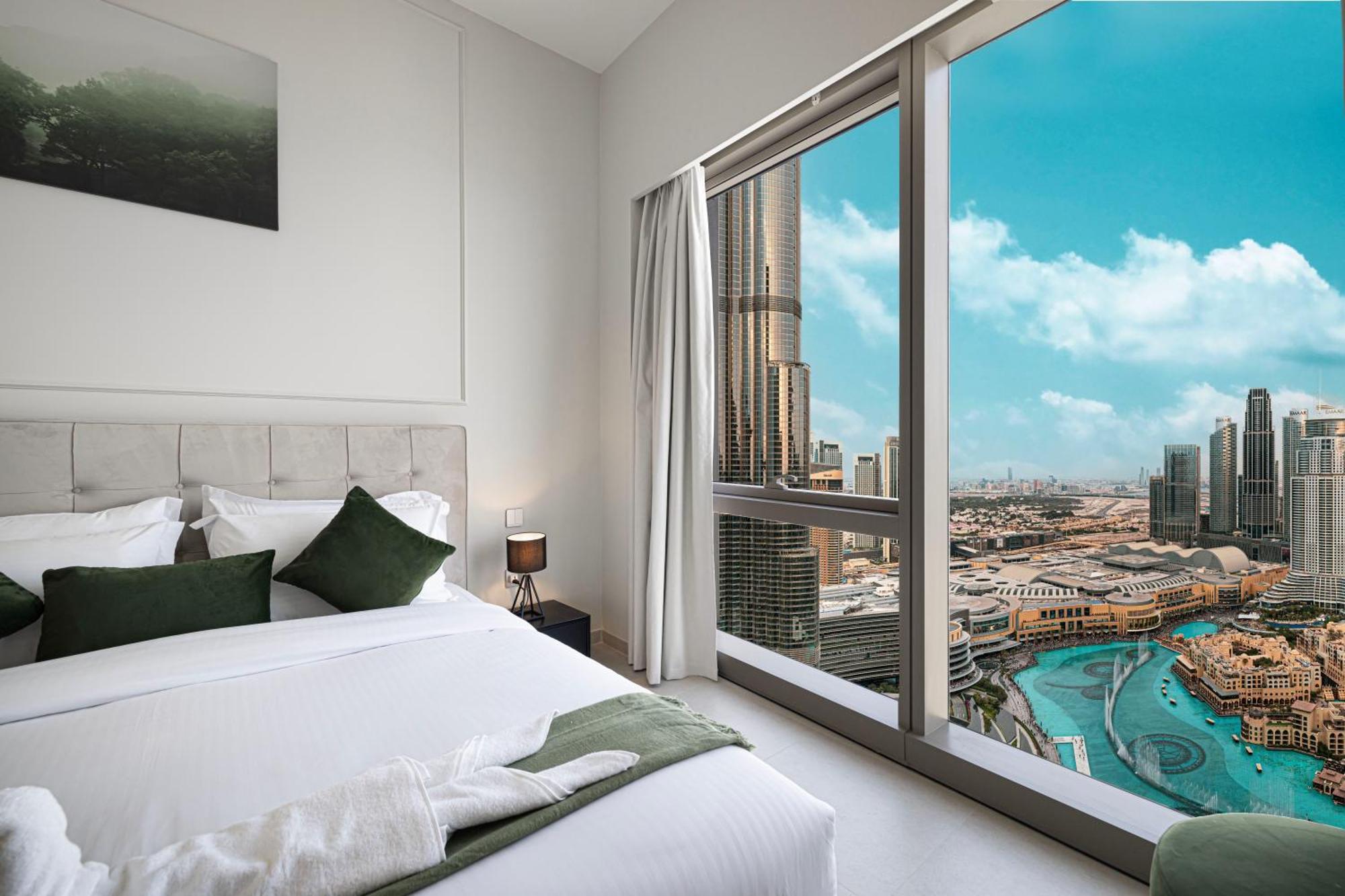 Skyhigh Luxury 2br Burj View Walk Mall *