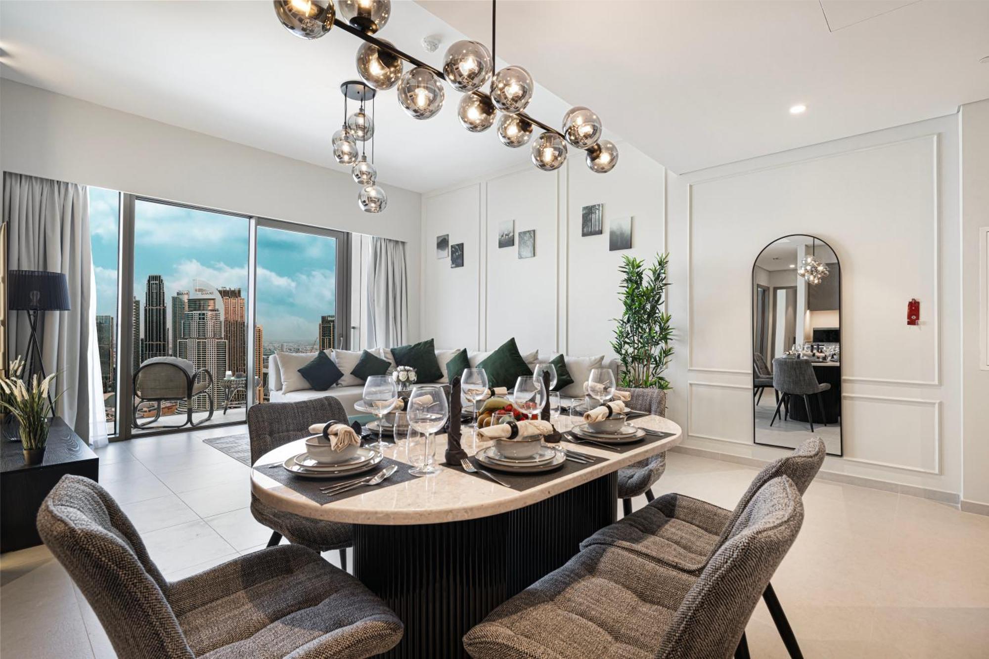 Skyhigh Luxury 2br Burj View Walk Mall Dubai