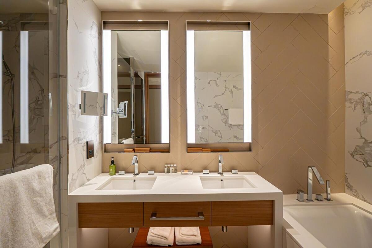 Venetian - Breathtaking Burj Khalifa Views From Luxury 3br Apartment