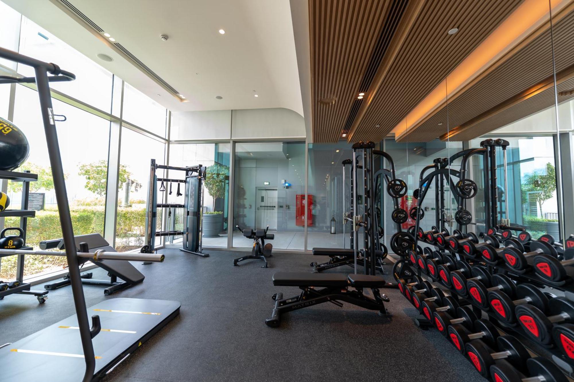 Apartment Luxurious 1br Pool With Burj Khalifa View Mall *