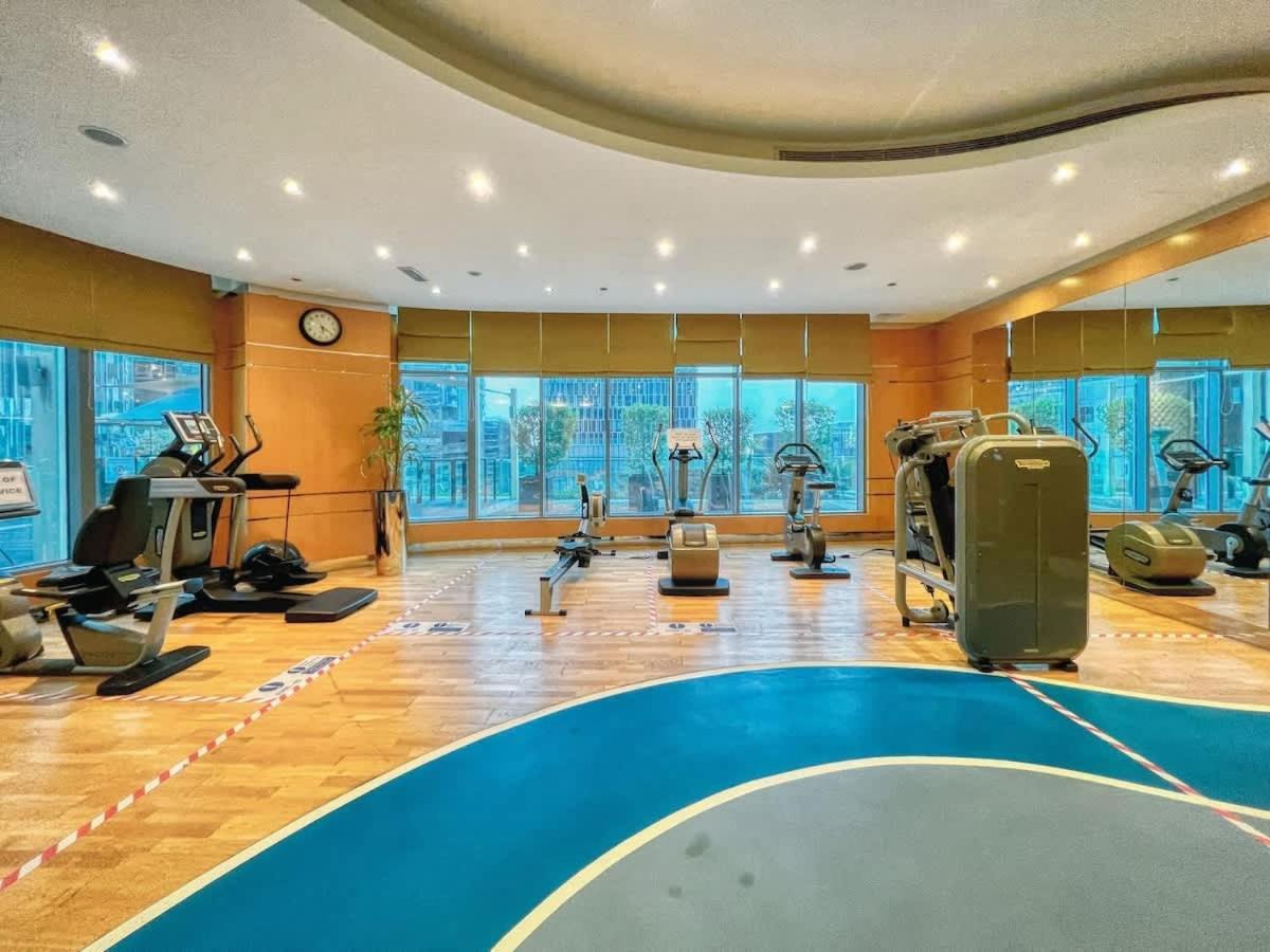 Apartment Luxurious 2bdr In Downtown-2mins From Mall Dubai