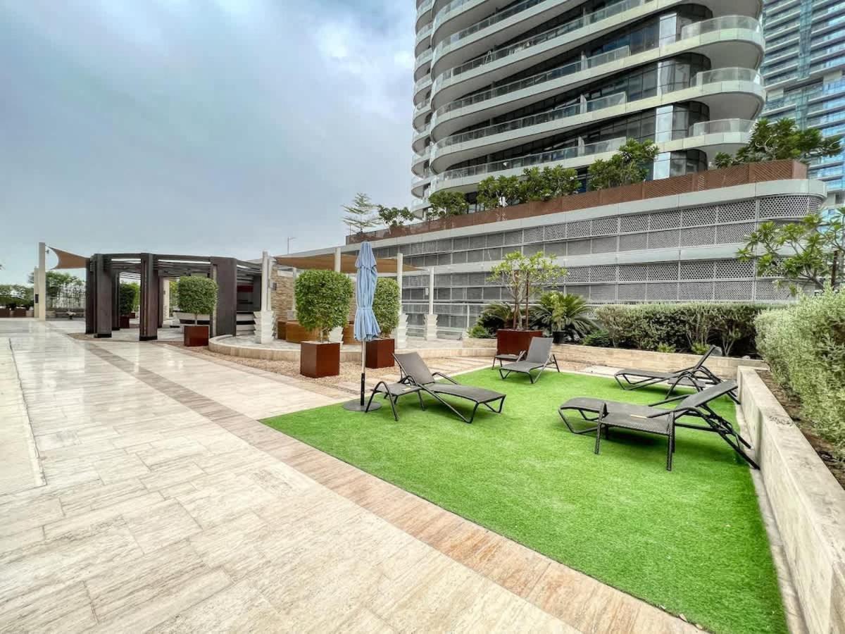 Apartment Luxurious 2bdr In Downtown-2mins From Mall