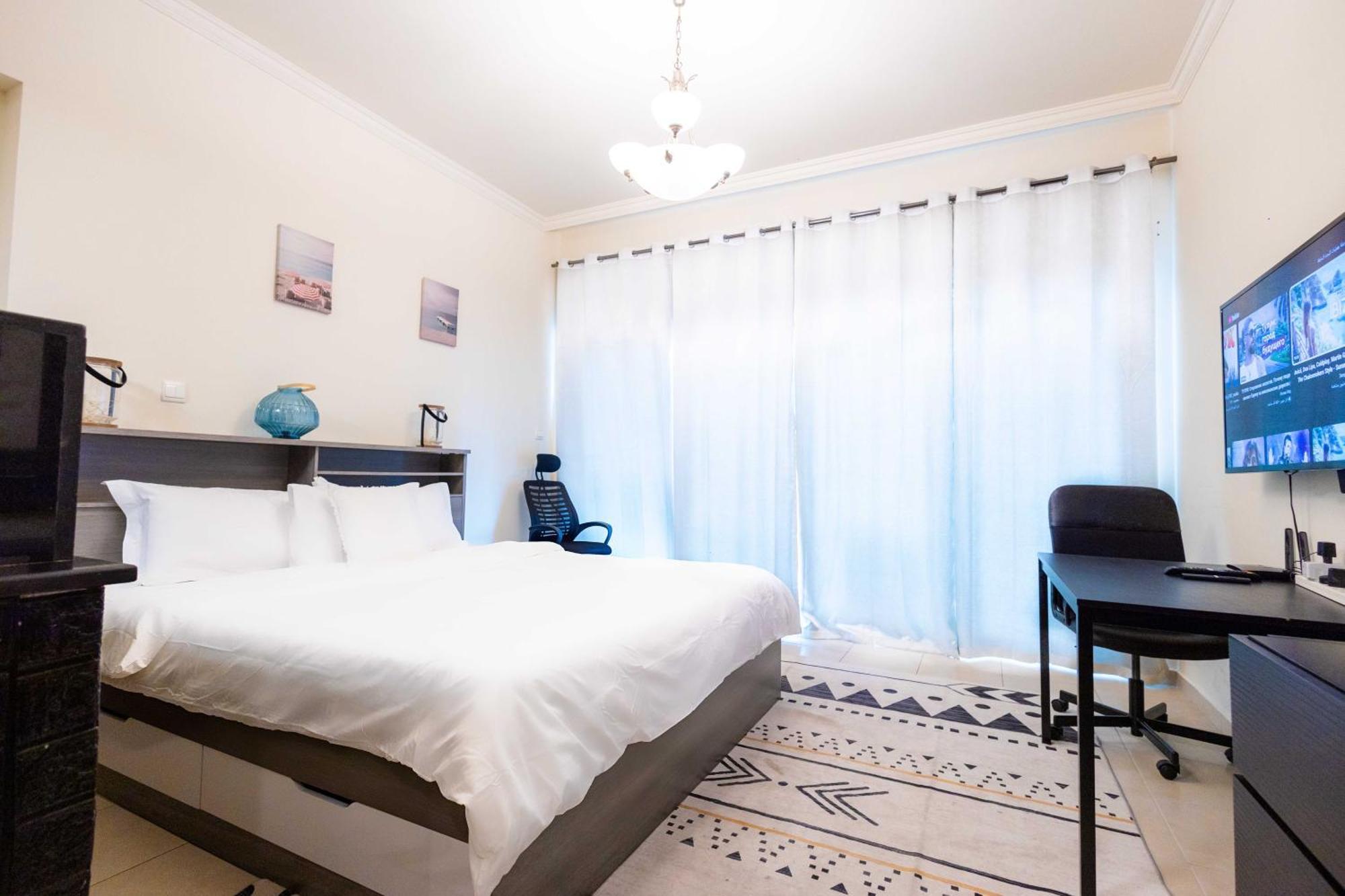 Apartment Downtown Burj Al Nujoom Mall & Burj Khalifa Dubai