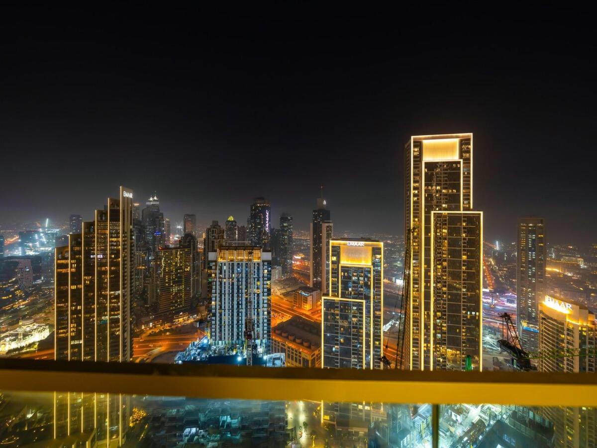 51st Floor Sea And Skyline Views Luxe 1br Apartment Dubai