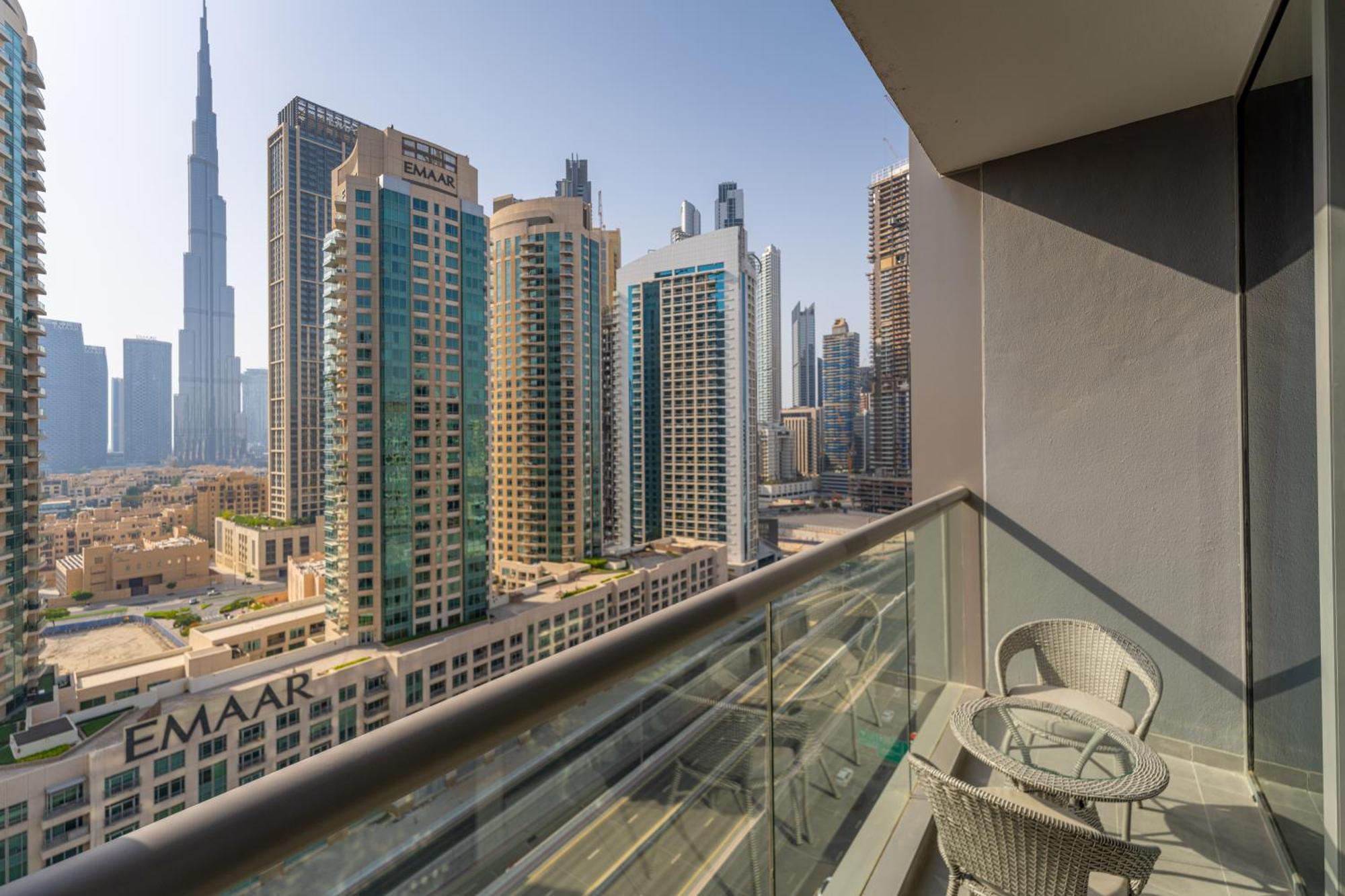 Luxury Burj & Fountain View Retreat * Dubai
