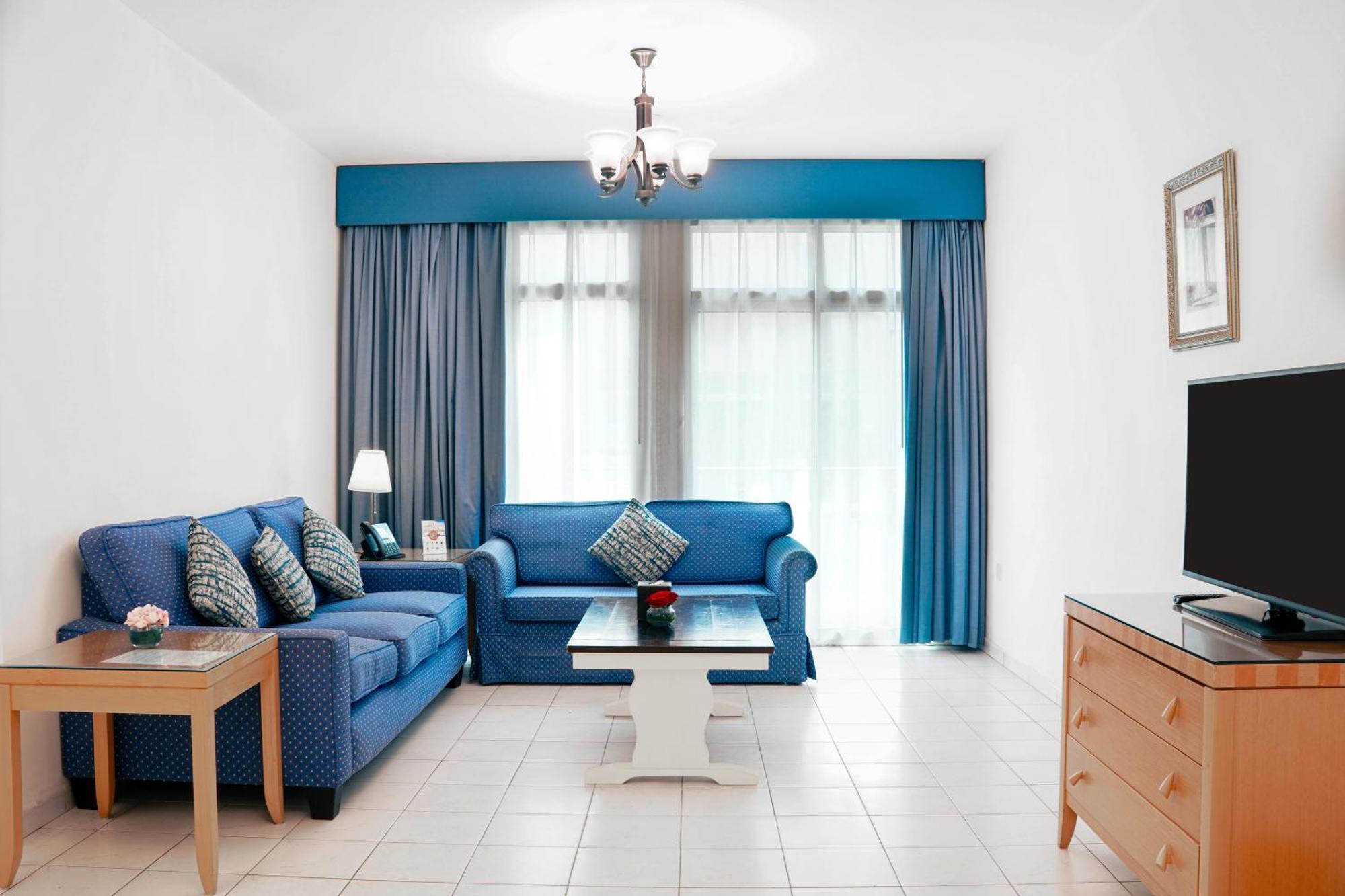 Roda Al Murooj Residences * Dubai