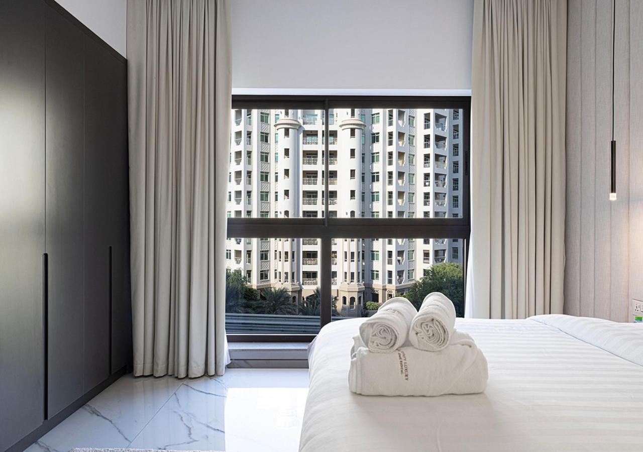 Palm Jumeirah Paradise- Luxury,unveiled Apartment Dubai