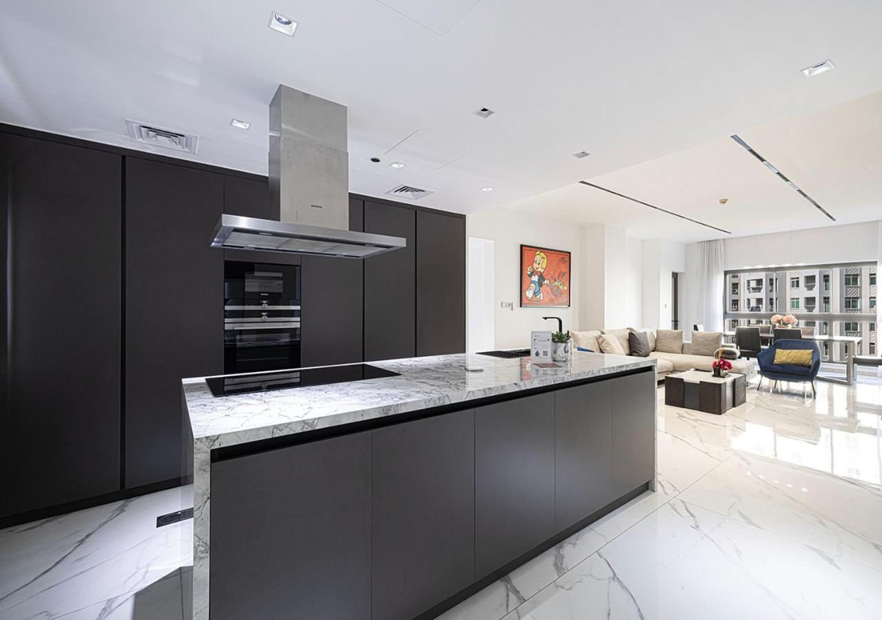 Palm Jumeirah Paradise- Luxury,unveiled Dubai