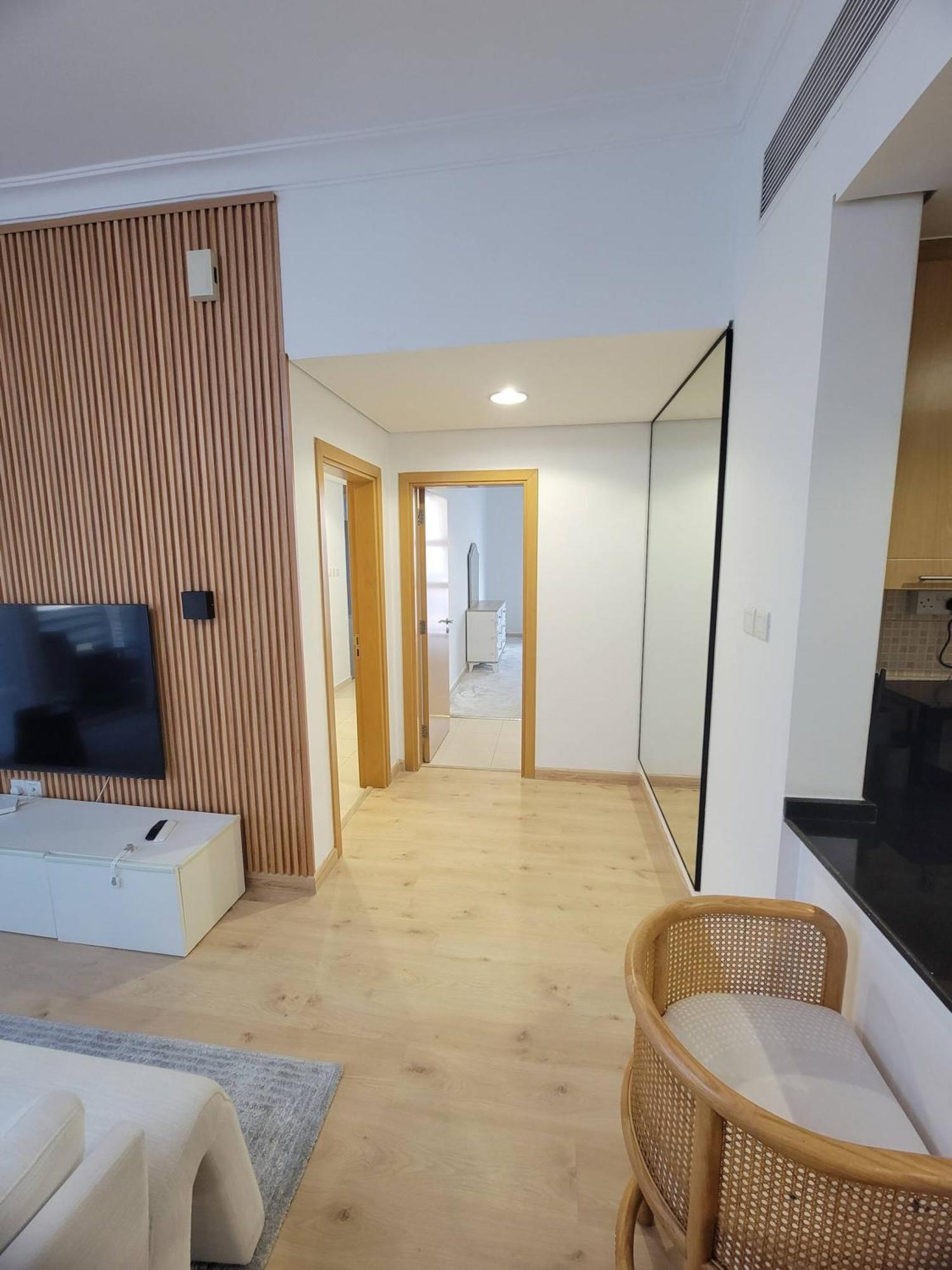 Spacious 2br Canal Vibes Business Bay Apartment