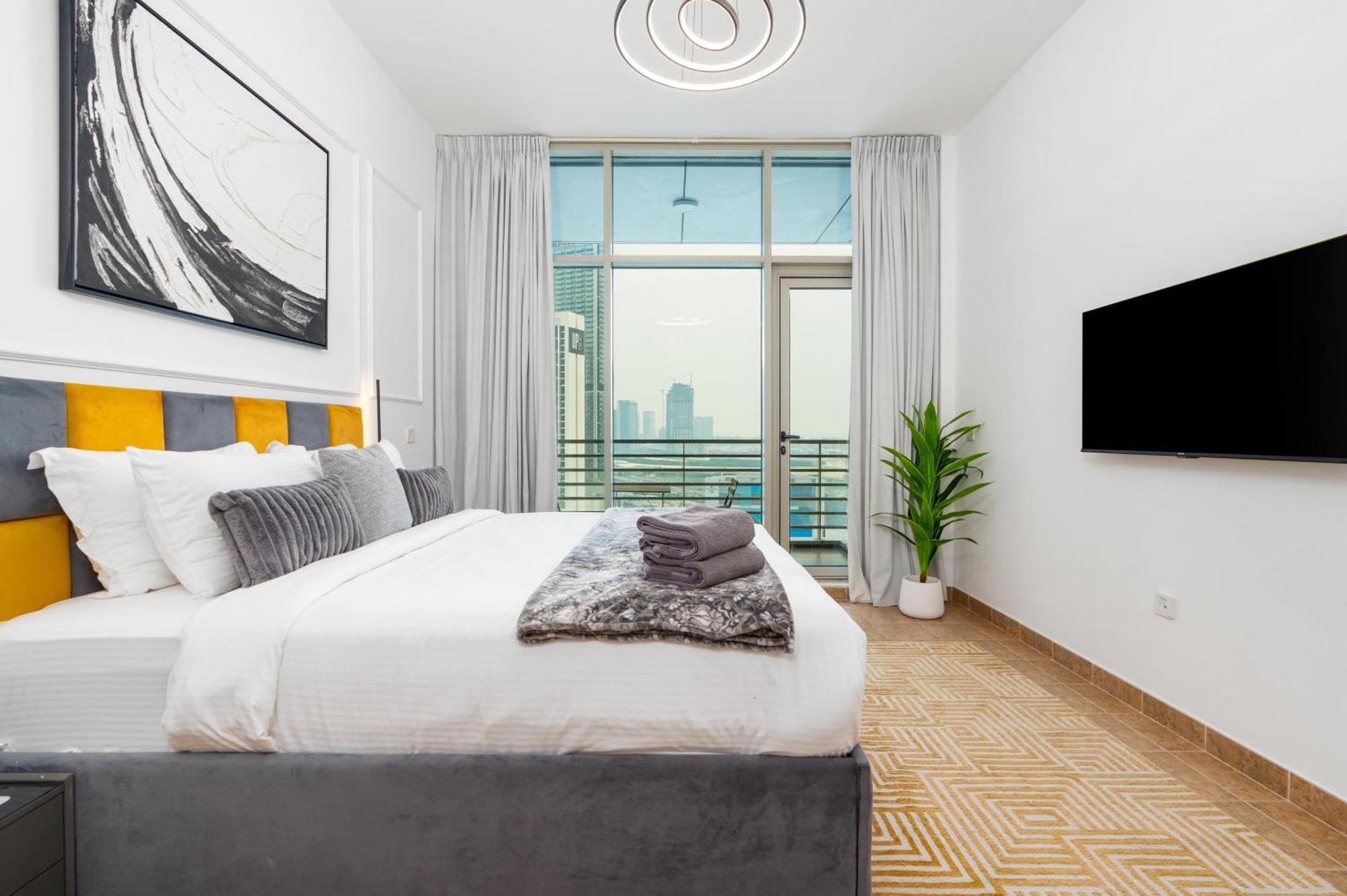 Apartment White Sage Newly Renovated 1br Business Bay Hamilton Residency Dubai