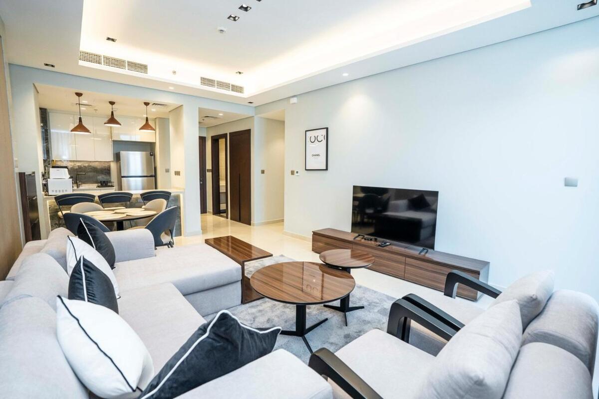 Stylish 2br In Business Bay Life - Free Pool Apartment Dubai
