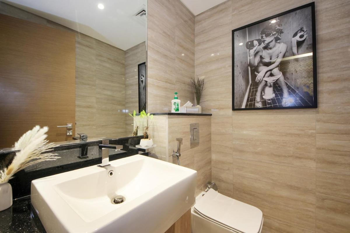 Urban Oasis 2br Retreat In With Pool View *